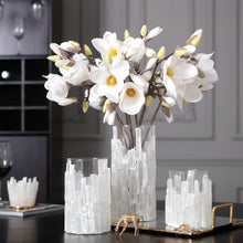Load image into Gallery viewer, Mosaic Crystal Chip Vase - 20 cm
