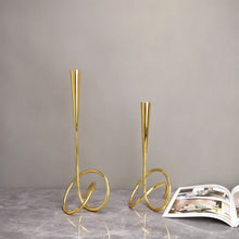 Load image into Gallery viewer, Knot Candle Holder- Gold , 33cm
