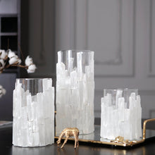 Load image into Gallery viewer, Mosaic Crystal Chip Vase - 15 cm
